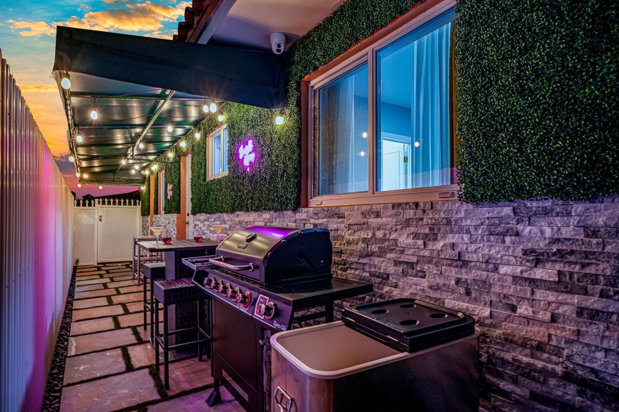 Vacay Spot Happy Escape 15 Min Beach Massage Shower Prime Loc! 6 Blocks Away From Bars, Nite Clubs, Res, Shops Miami Eksteriør billede